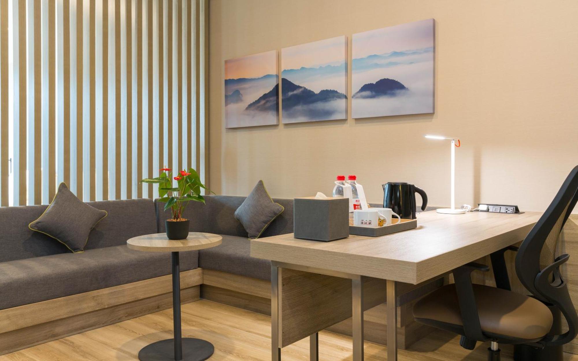 Atour Hotel Chongqing Hongyadong Riverview Εξωτερικό φωτογραφία